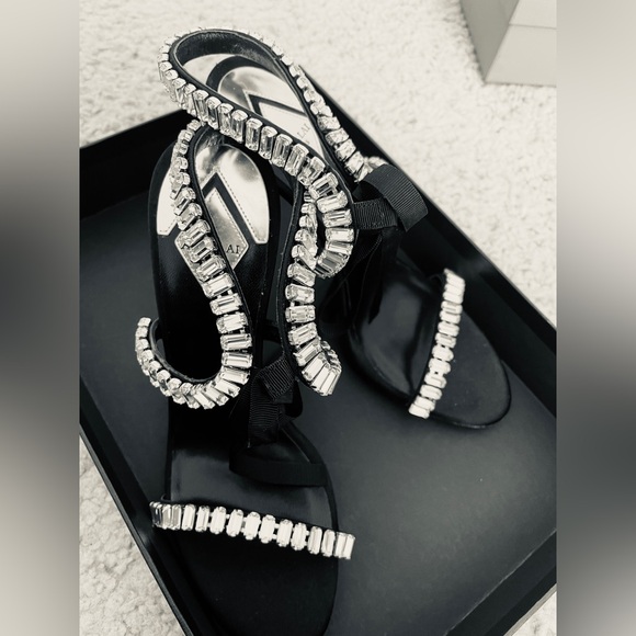 Aperlai Emerald Diamond Heel Size: 37.5 - Picture 3 of 6